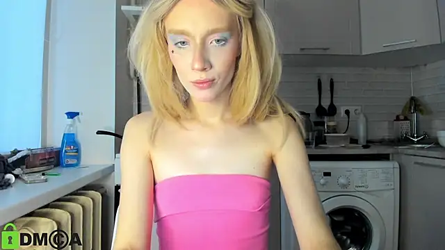 Snapshot of _Alice_Kitty chatting on January 8, 12:58 pm Alice Kitty online show from January 8, 12:58 pm