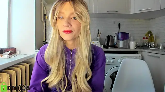 Snapshot of _Alice_Kitty chatting on January 12, 12:12 pm Alice Kitty online show from January 12, 12:12 pm