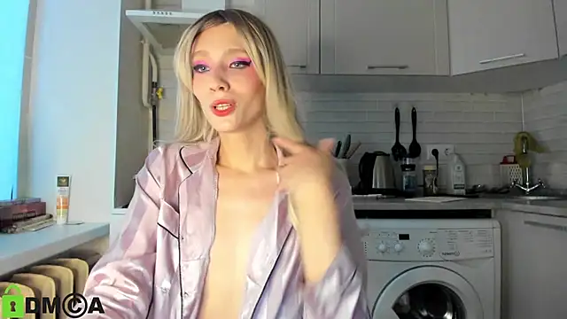 Snapshot of _Alice_Kitty chatting on January 14, 1:06 pm Alice Kitty online show from January 14, 1:06 pm