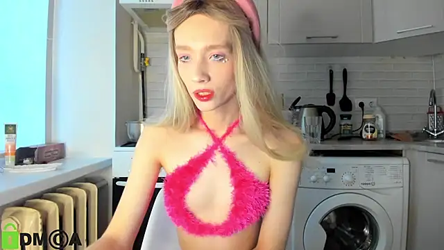 Snapshot of _Alice_Kitty chatting on January 29, 9:01 am Alice Kitty online show from January 29, 9:01 am