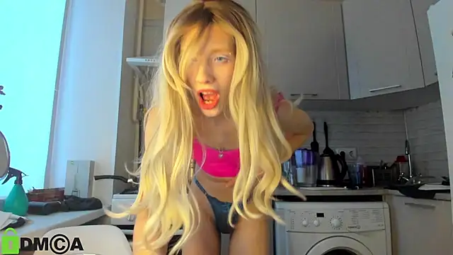 Snapshot of _Alice_Kitty chatting on February 18, 2:38 pm Alice Kitty online show from February 18, 2:38 pm