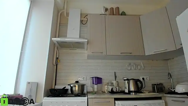 Snapshot of _Alice_Kitty chatting on March 6, 12:09 pm Alice Kitty online show from March 6, 12:09 pm