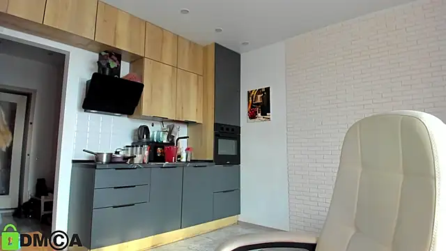 Snapshot of _Alice_Kitty chatting on October 24, 8:33 am Alice Kitty online show from October 24, 8:33 am