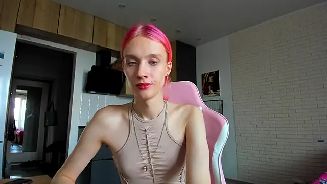  Alice Kitty online show from April 13, 1:49 pm