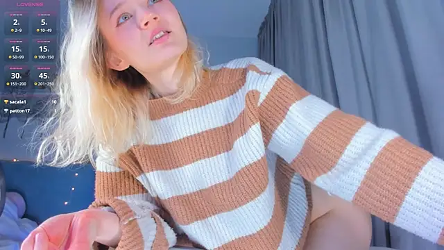 Snapshot of JennyWoody chatting on January 19, 3:53 pm JennyWoody online show from January 19, 3:53 pm