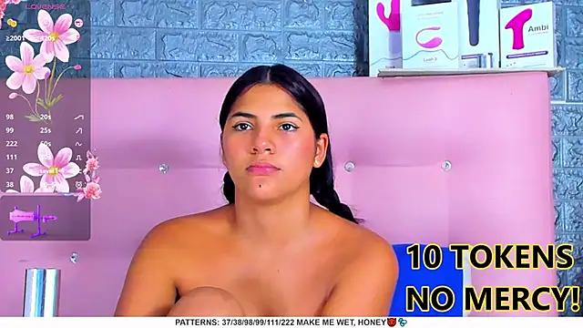 AriannaLewiis online show from January 26, 2:03 am