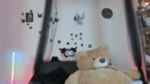 Naomii Soto online show from April 22, 7:15 pm