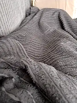 milf hunter 35 online show from April 3, 10:02 am