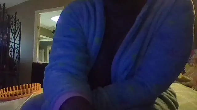 EbonyFetishQueen online show from April 22, 4:08 pm