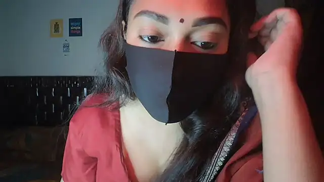 Most-Beautiful-Queen online show from November 7, 7:03 pm