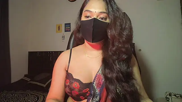 Most-Beautiful-Queen online show from April 18, 7:58 pm