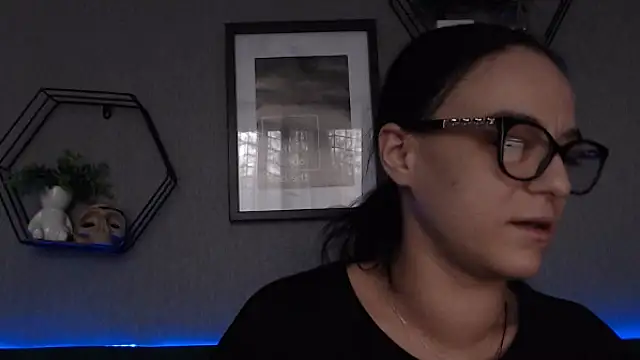 IzabelllNoir online show from January 17, 9:39 am