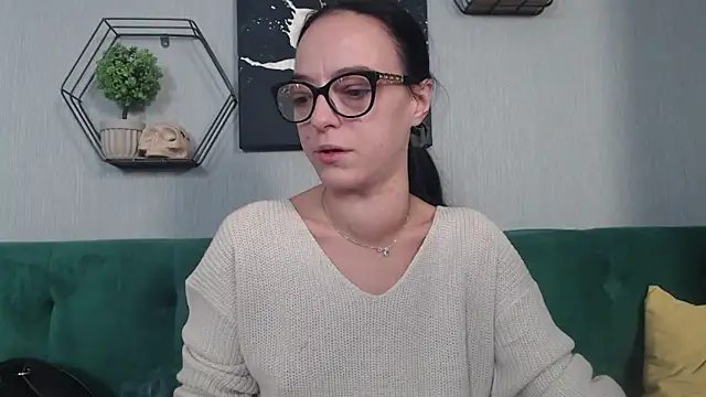 IzabelllNoir online show from October 7, 7:16 am