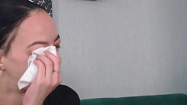 IzabelllNoir online show from October 12, 8:46 am