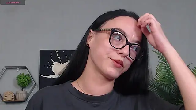 IzabelllNoir online show from April 21, 8:42 am