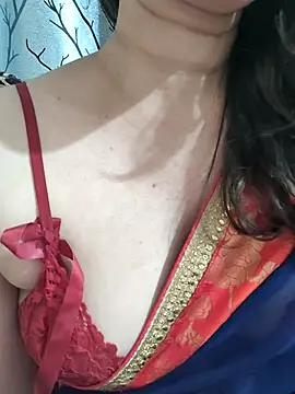 Snapshot of Brown_Maxi chatting on March 13, 5:18 pm Brown Maxi online show from March 13, 5:18 pm