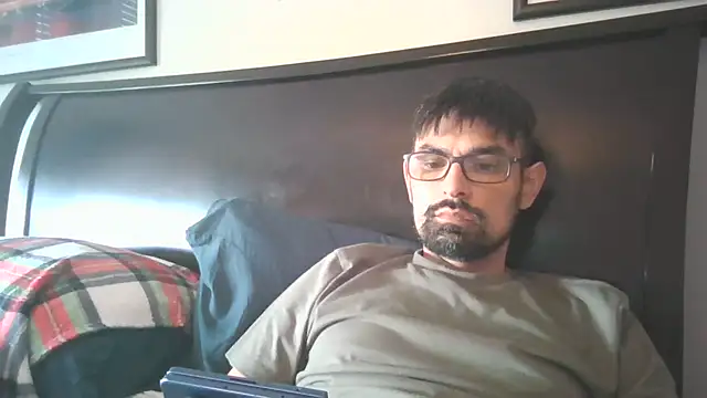 Snapshot of spence204011 chatting on June 25, 10:47 pm spence204011 online show from June 25, 10:47 pm