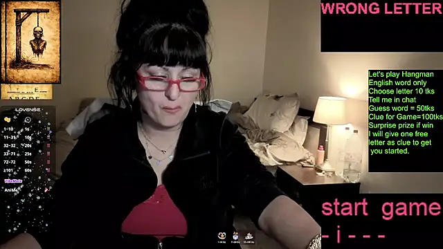 Snapshot of YourDreamLoverr chatting on April 26, 11:24 pm YourDreamLoverr online show from April 26, 11:24 pm