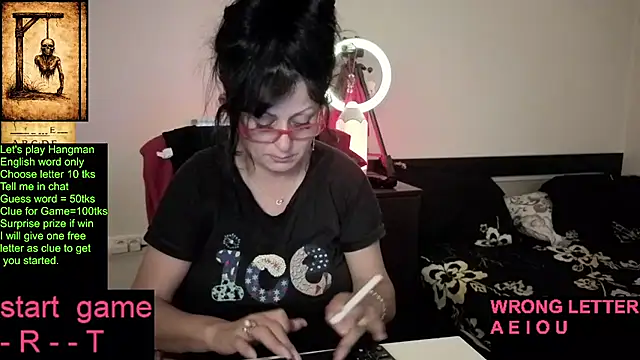 Snapshot of YourDreamLoverr chatting on May 19, 11:11 pm YourDreamLoverr online show from May 19, 11:11 pm