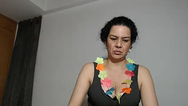 Sharickleon11 online show from October 16, 12:22 am