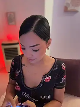 Sara LipsX online show from January 9, 12:57 am