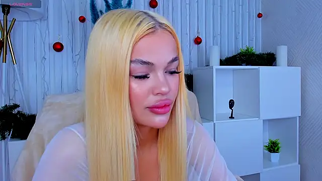 Angel Sapphire  online show from January 26, 9:19 am