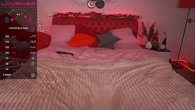 ChloeBrightt online show from December 24, 3:16 am