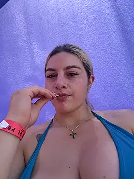 AtheneaRossi online show from March 15, 4:13 pm