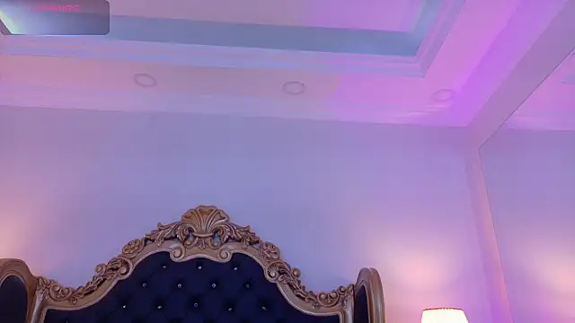 AdelinaVans online show from May 22, 11:49 am