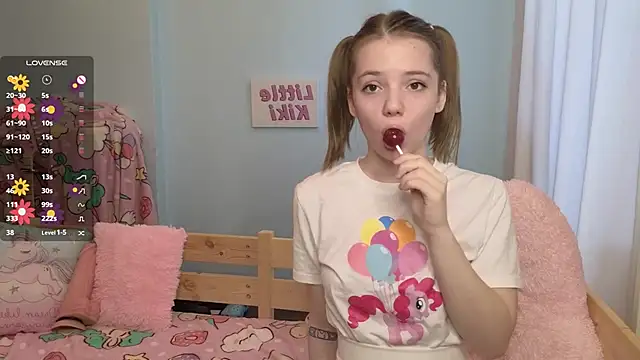 PrincessLittleKiki online show from October 9, 7:06 am