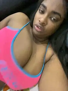 Snapshot of _MARRTINNA_ chatting on January 19, 10:28 am MARRTINNA online show from January 19, 10:28 am