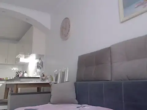  JustmeHere  online show from September 26, 7:01 am