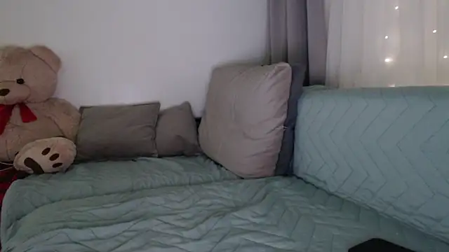  JustmeHere  online show from November 12, 8:41 pm