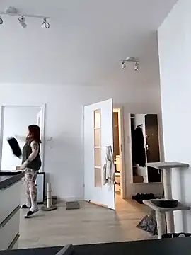 divine eve online show from October 25, 12:02 pm