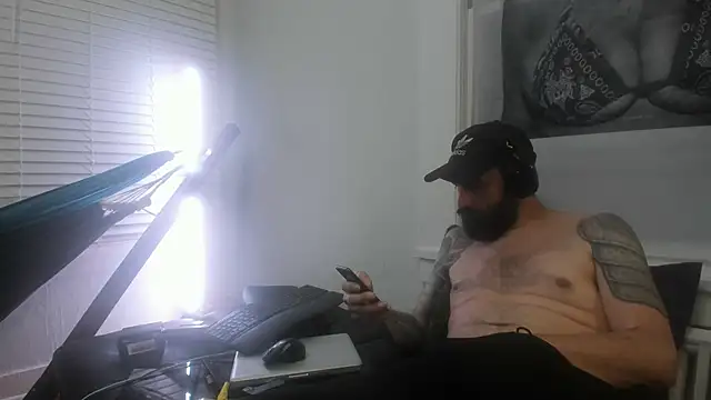 Snapshot of AceSpinning_DJ chatting on July 30, 10:47 am AceSpinning DJ online show from July 30, 10:47 am
