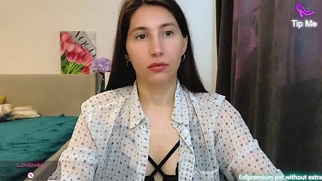 marrycolins online show from June 10, 2:01 am