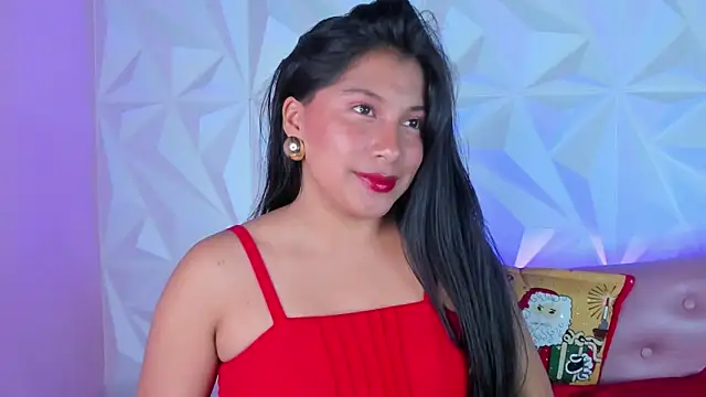 Snapshot of LinnaGardenia chatting on December 25, 6:41 am LinnaGardenia online show from December 25, 6:41 am