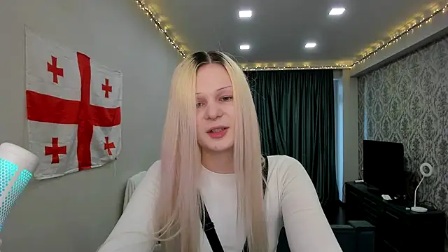 sashakiss99 online show from January 22, 12:49 pm