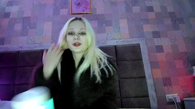 sashakiss99 online show from October 2, 6:59 pm