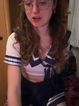  foxygirl  online show from April 30, 7:20 pm
