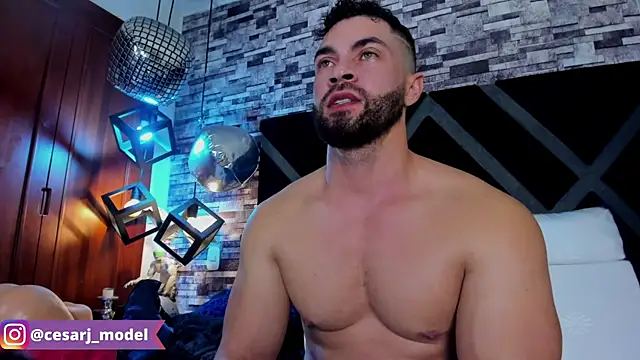 cesar jonnes online show from February 24, 9:52 pm