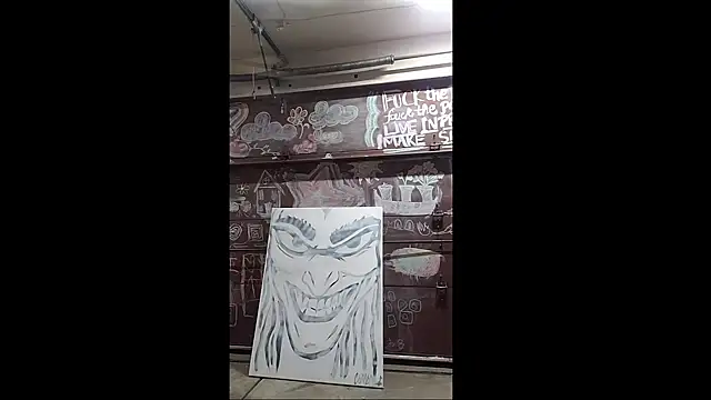 Snapshot of Cloud_Master9 chatting on September 16, 8:26 am Cloud Master9 online show from September 16, 8:26 am