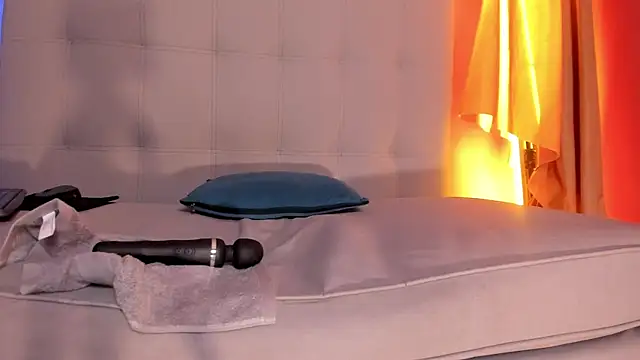 jessymorgan  online show from March 3, 6:48 am