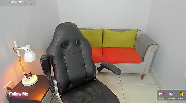 Snapshot of Dany-Sexy chatting on March 6, 6:30 am Dany-Sexy online show from March 6, 6:30 am