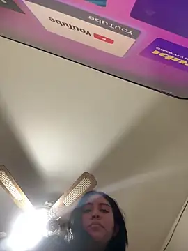 LunaAurora3 online show from February 5, 7:13 am