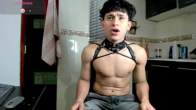 Jhonny-Blake online show from February 26, 9:03 pm