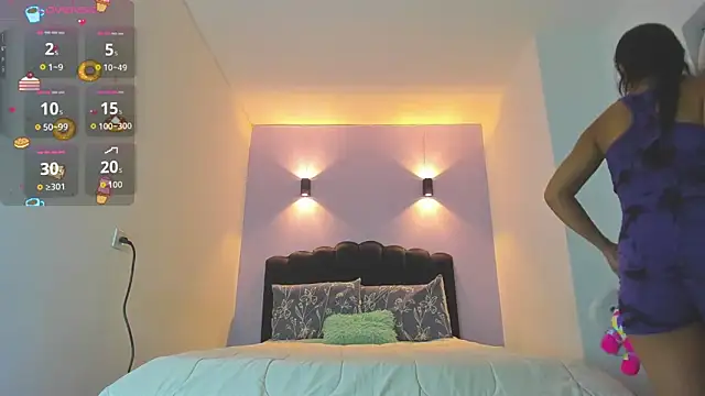 Snapshot of Sofia_Clauss_ chatting on October 7, 4:31 am Sofia Clauss online show from October 7, 4:31 am