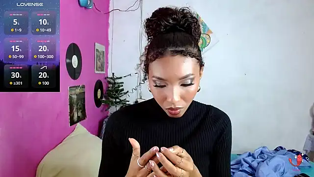 sensitive brunette online show from December 17, 12:56 am