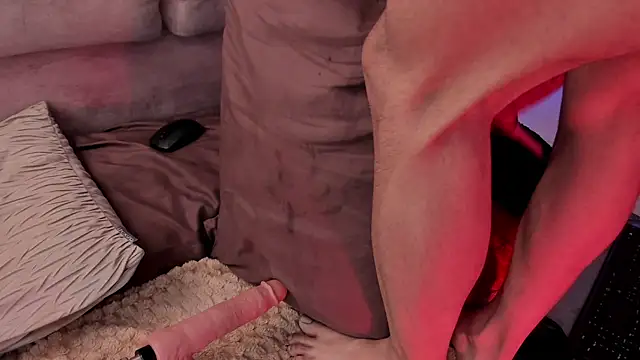 Tom cooper  online show from March 20, 4:53 pm