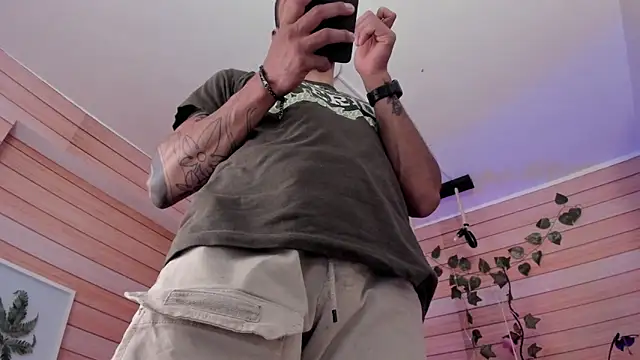 Tom cooper  online show from March 22, 1:08 pm